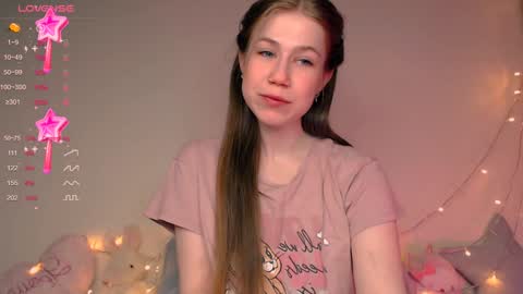 Kira online show from 12-24-24, 12:00