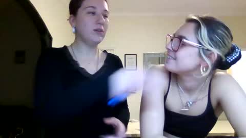 baby_girls2224 online show from 02-28-26, 08:10