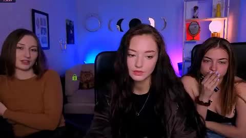 baby online show from 06-16-26, 05:54