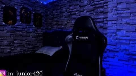 Snapshot of baby_junior420 chatting on 09-15-25, 06:46 Junior Independent Model online show from 09-15-25, 06:46