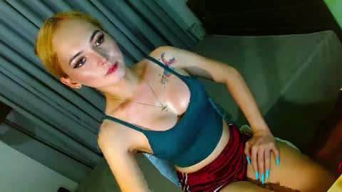 Snapshot of baby_kira1988 chatting on 02-21-25, 01:33 Your Baby Kira online show from 02-21-25, 01:33