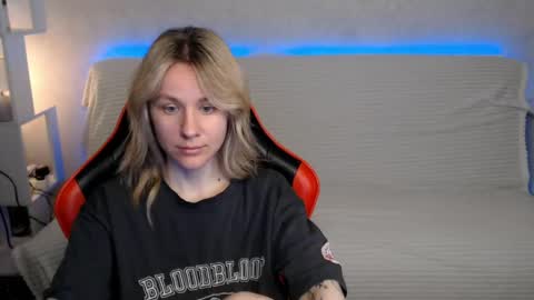 baby_kitte online show from 05-13-26, 04:10