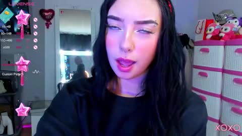 lily online show from 09-11-25, 02:50
