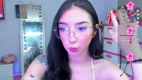 lily online show from 10-01-25, 02:23