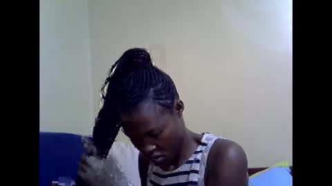 Snapshot of baby_may5 chatting on 06-09-26, 10:49 baby_may5 online show from 06-09-26, 10:49