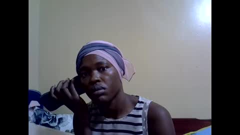 Snapshot of baby_may5 chatting on 06-10-26, 11:31 baby_may5 online show from 06-10-26, 11:31