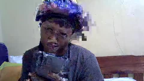 Snapshot of baby_may5 chatting on 07-27-26, 10:55 baby_may5 online show from 07-27-26, 10:55