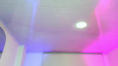 Nico online show from 05-08-26, 10:42