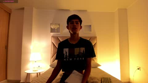 baby_noaht online show from 06-01-26, 01:46