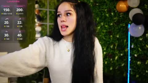 Baby Nico online show from 11-24-25, 05:56