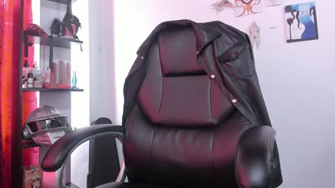 Snapshot of baby_punkk chatting on 01-27-25, 08:49 baby_punkk online show from 01-27-25, 08:49
