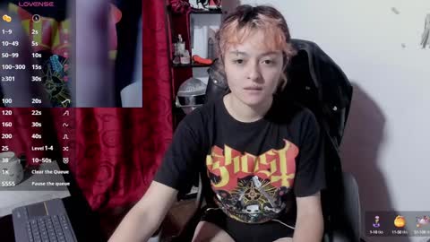 Snapshot of baby_punkk chatting on 01-29-25, 12:22 baby_punkk online show from 01-29-25, 12:22