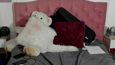 Snapshot of baby_punkk chatting on 02-15-25, 05:30 baby_punkk online show from 02-15-25, 05:30