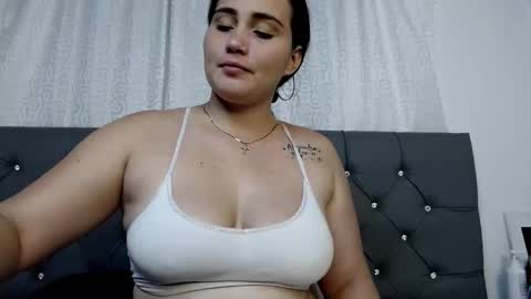 Daniella Soto online show from 03-07-25, 04:13