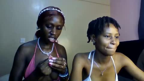 Snapshot of babydoll_230 chatting on 04-15-26, 04:08 Babydoll 230 online show from 04-15-26, 04:08