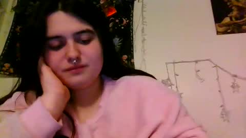 Snapshot of babydollalexiss chatting on 04-17-26, 01:14 babydollalexiss online show from 04-17-26, 01:14