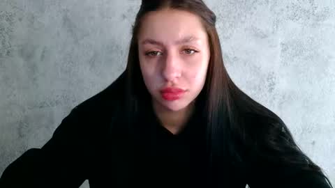 Roxie online show from 09-11-25, 06:13