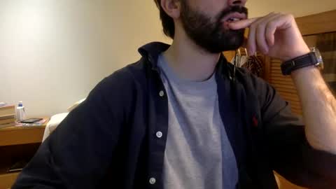 Tom A.    online show from 12-12-24, 06:21