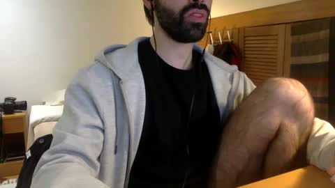 Tom A.    online show from 12-30-24, 11:49