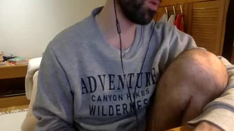 Tom A.    online show from 01-22-25, 07:03