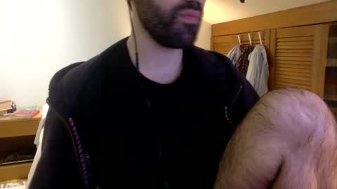 Tom A.    online show from 02-25-25, 11:44