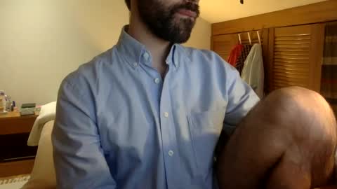 Tom A.    online show from 03-07-25, 08:55