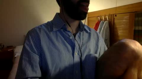 Tom A.    online show from 03-08-25, 05:43