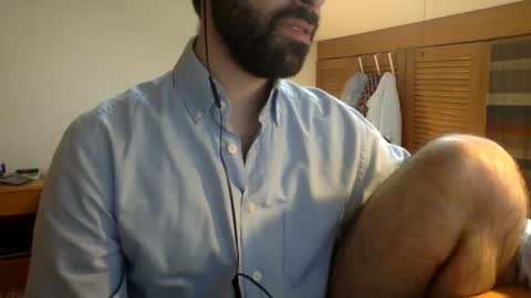Tom A.    online show from 03-10-25, 01:21