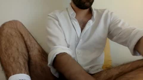 Tom A.    online show from 09-27-25, 03:39