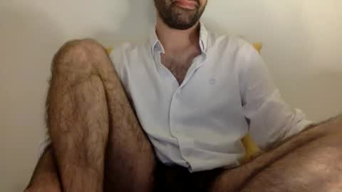 Tom A.    online show from 10-25-25, 10:48