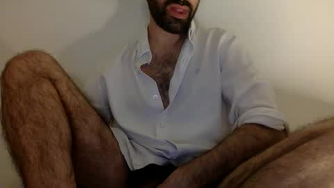 Tom A.    online show from 11-01-25, 10:23