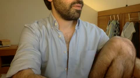 Tom A.    online show from 05-15-26, 01:40
