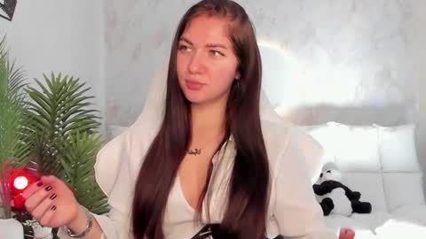 Sophia online show from 09-16-25, 03:40