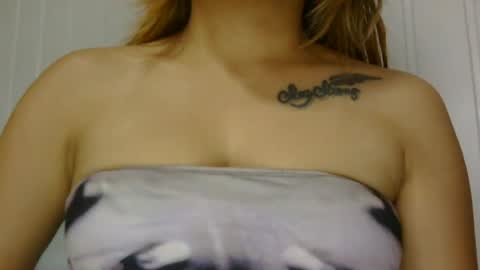Snapshot of babyjj15 chatting on 06-20-26, 06:49 babyjj15 online show from 06-20-26, 06:49
