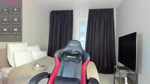 Snapshot of babyjustbomb chatting on 10-30-25, 01:29 Daru online show from 10-30-25, 01:29