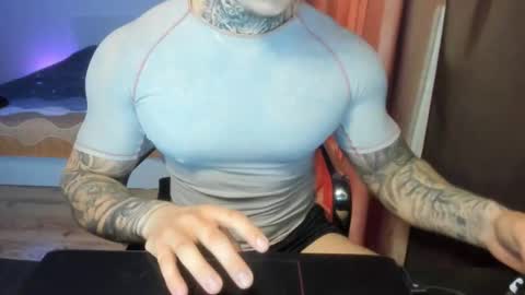 Snapshot of babylewisss chatting on 04-21-26, 02:45 Amil online show from 04-21-26, 02:45