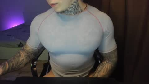 Snapshot of babylewisss chatting on 04-25-26, 06:16 Amil online show from 04-25-26, 06:16