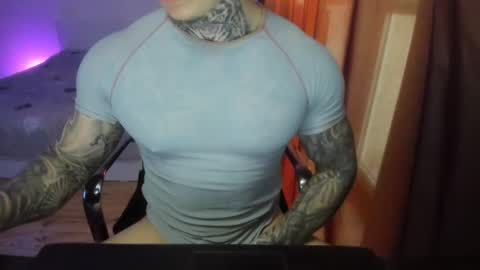 Snapshot of babylewisss chatting on 05-19-26, 03:51 Amil online show from 05-19-26, 03:51