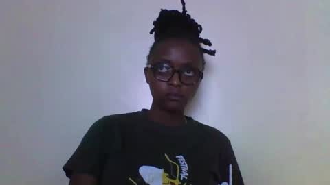 Snapshot of babylisah chatting on 04-21-26, 12:22 Babylisah online show from 04-21-26, 12:22