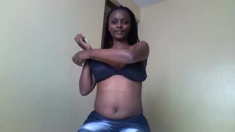 Snapshot of babylisah chatting on 05-04-26, 12:45 Babylisah online show from 05-04-26, 12:45