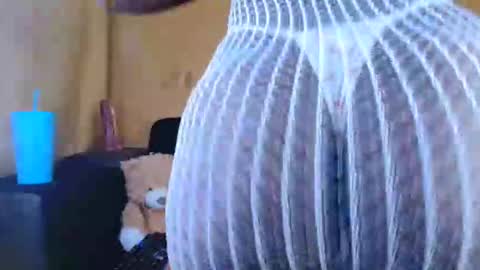 Snapshot of babyluciax chatting on 05-24-26, 02:00 babyluciax online show from 05-24-26, 02:00