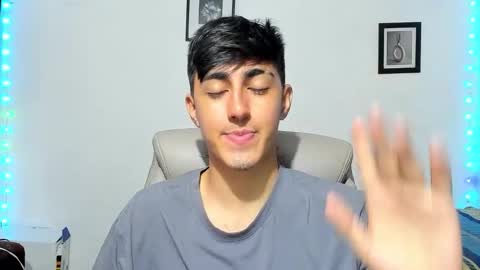 Snapshot of babymaik chatting on 10-27-25, 11:52 babymaik online show from 10-27-25, 11:52