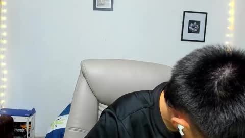 Snapshot of babymaik chatting on 11-12-25, 06:25 babymaik online show from 11-12-25, 06:25