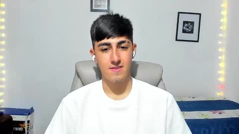 Snapshot of babymaik chatting on 11-13-25, 06:12 babymaik online show from 11-13-25, 06:12