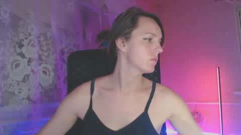 Sonya online show from 10-21-25, 05:46