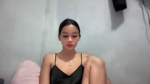 Snapshot of babynexy69 chatting on 11-05-25, 05:24 Nexie online show from 11-05-25, 05:24