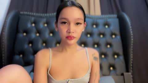 Snapshot of babynexy69 chatting on 11-24-25, 02:50 Nexie online show from 11-24-25, 02:50