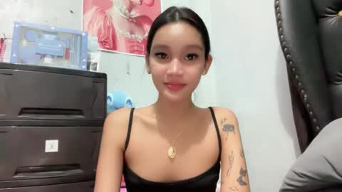 Snapshot of babynexy69 chatting on 12-04-25, 07:55 Nexie online show from 12-04-25, 07:55