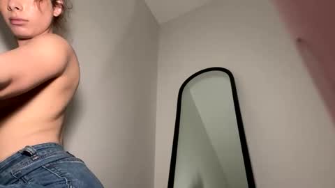 babyprincesslovergirl online show from 02-11-26, 07:19