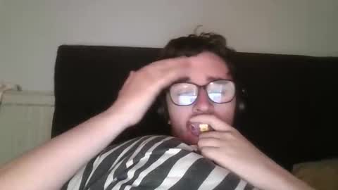 babyrandy1997 online show from 10-04-25, 10:57